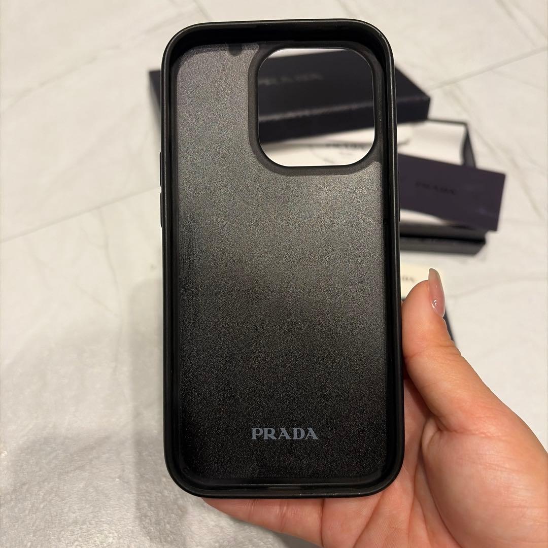 PRADA iPhone14pro ケース