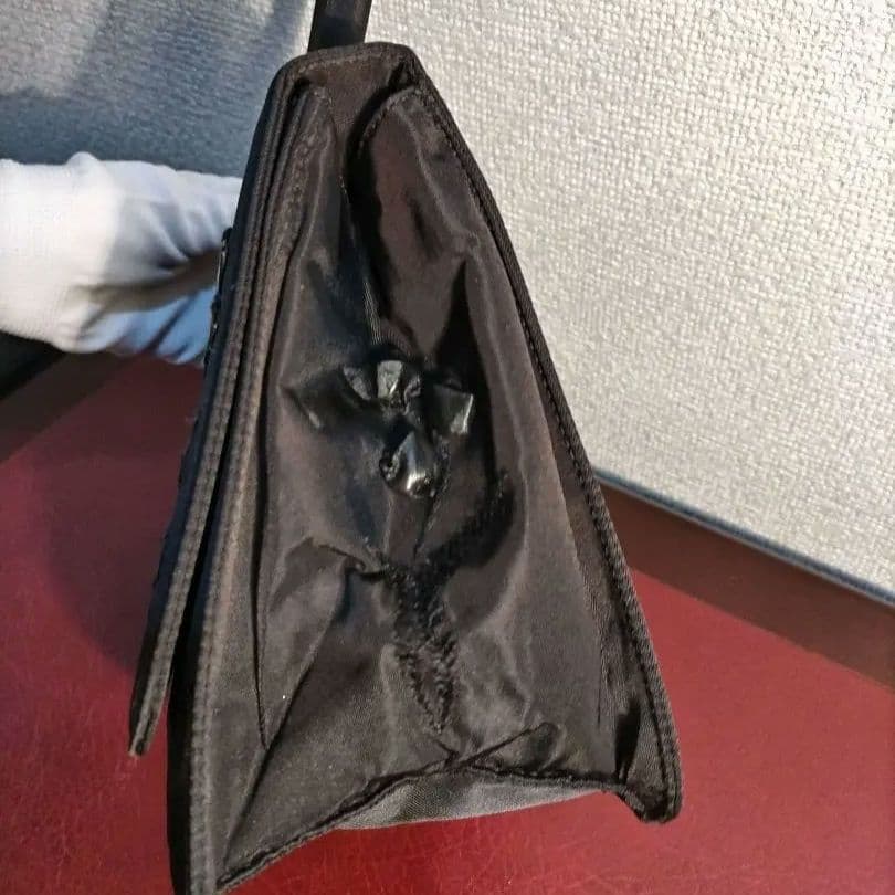 プラダPRADA 花装飾 パーティバッグ