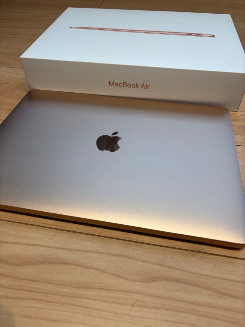 MacBook Air M1 13インチ （2021年）8GB/256GB