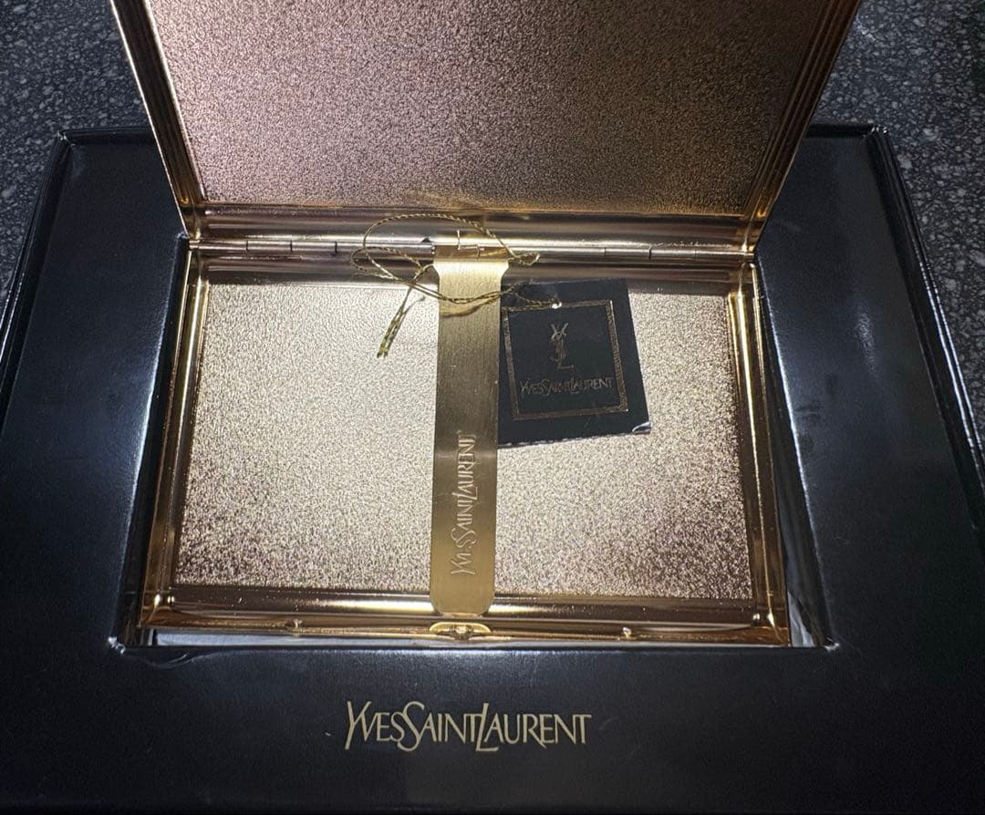 Yves Saint Laurent 名刺入れ