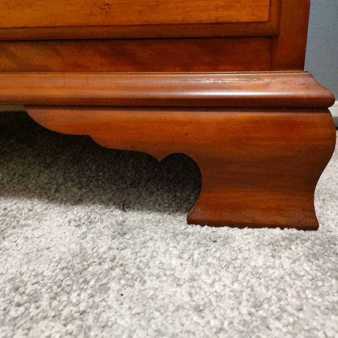 横浜ダニエル アンティーク ワードローブ