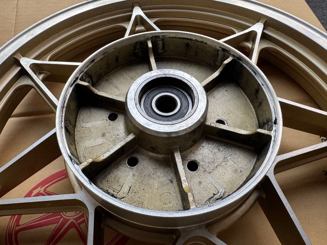 Z1 ホイール ゴールド キャスト　ダブルディスク