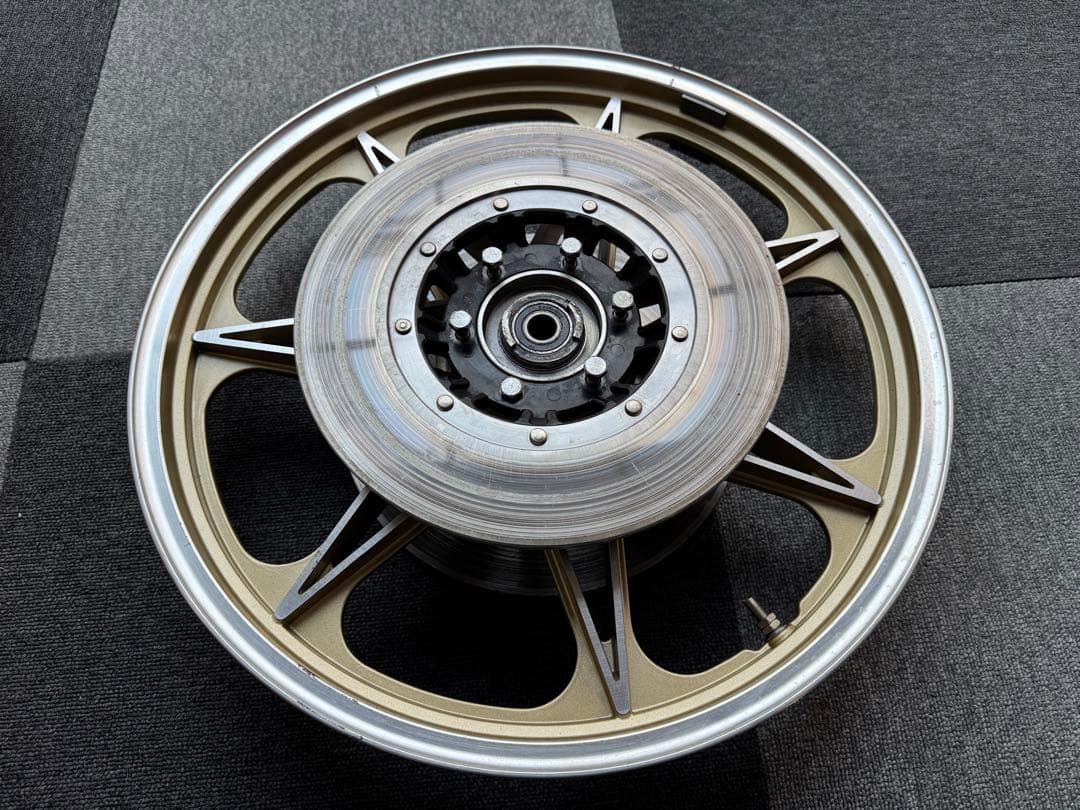 Z1 ホイール ゴールド キャスト　ダブルディスク