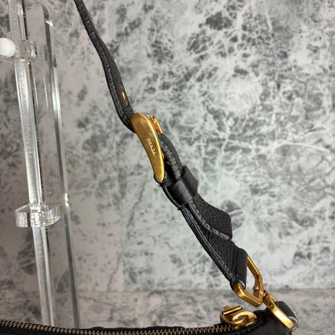 ✨PRADA✨　プラダ　ワンショルダーバッグ　ショルダーバッグ　ハンドバッグ　黒