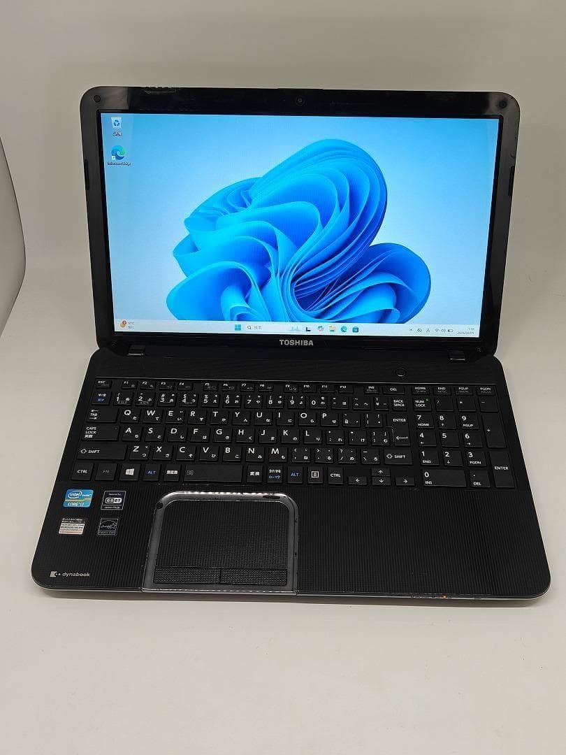 【東芝】爆速 Corei7/新品SSD256GB ノートパソコン 8GB F1