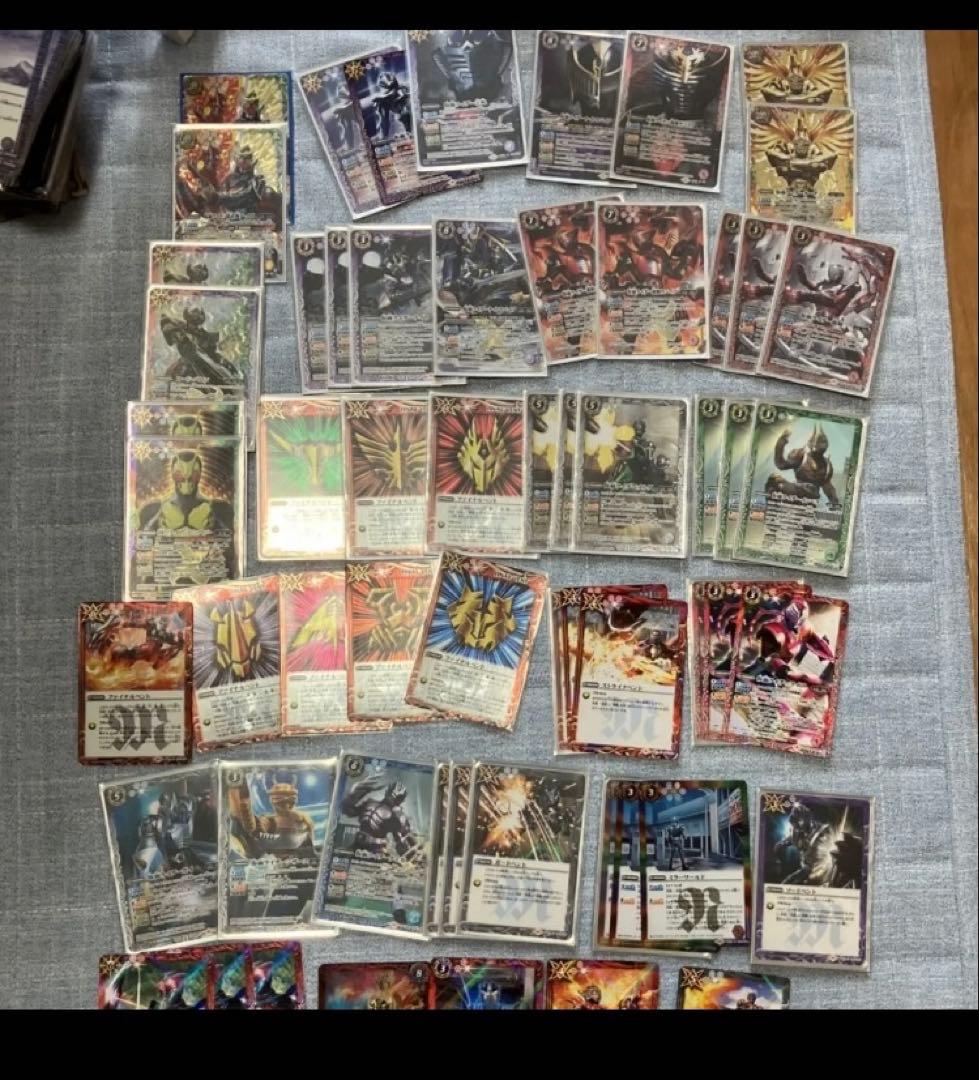 引退品　バトスピ 仮面ライダー龍騎デッキ＋カード大量