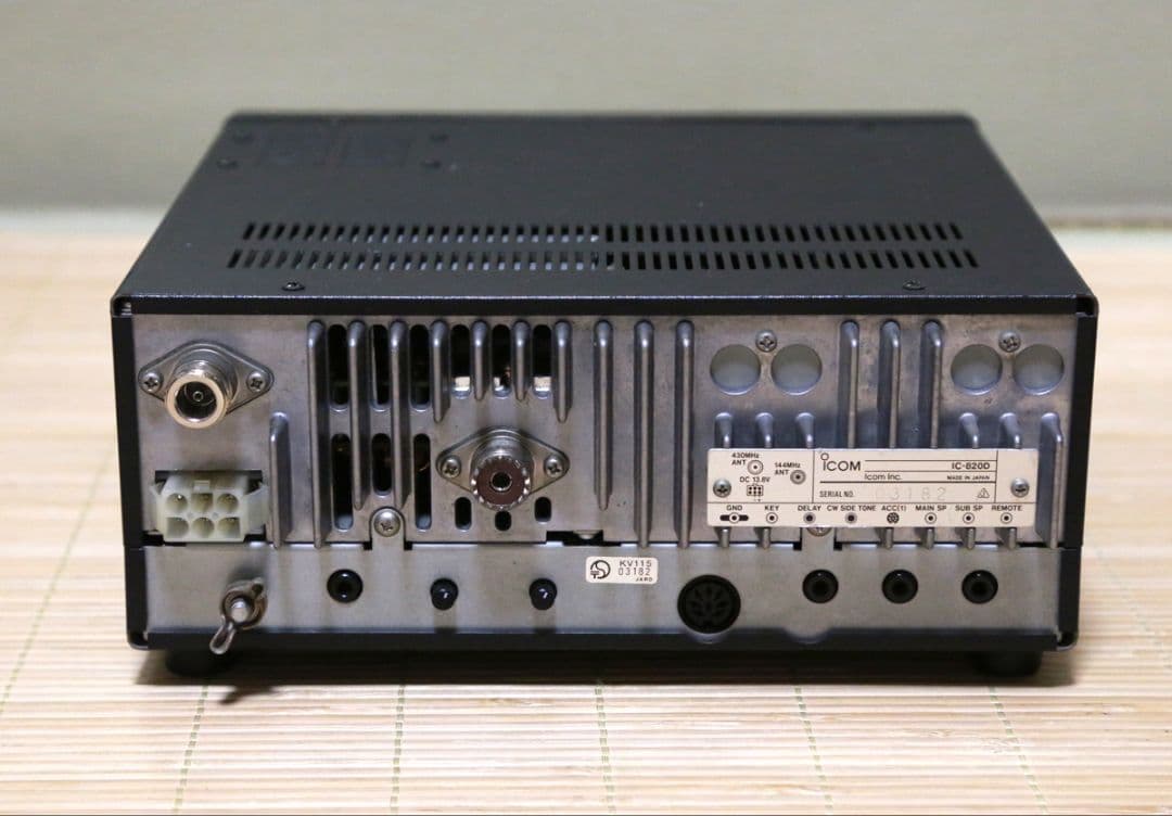 アイコム・IC-820D・144/430Mhz・オールモード・無線機