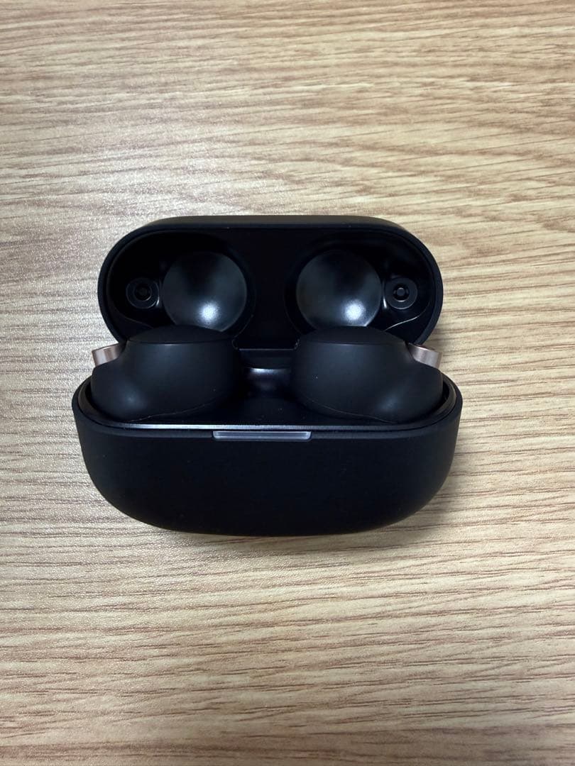 【美品】SONY WF-1000XM4 ワイヤレスイヤホン ブラック