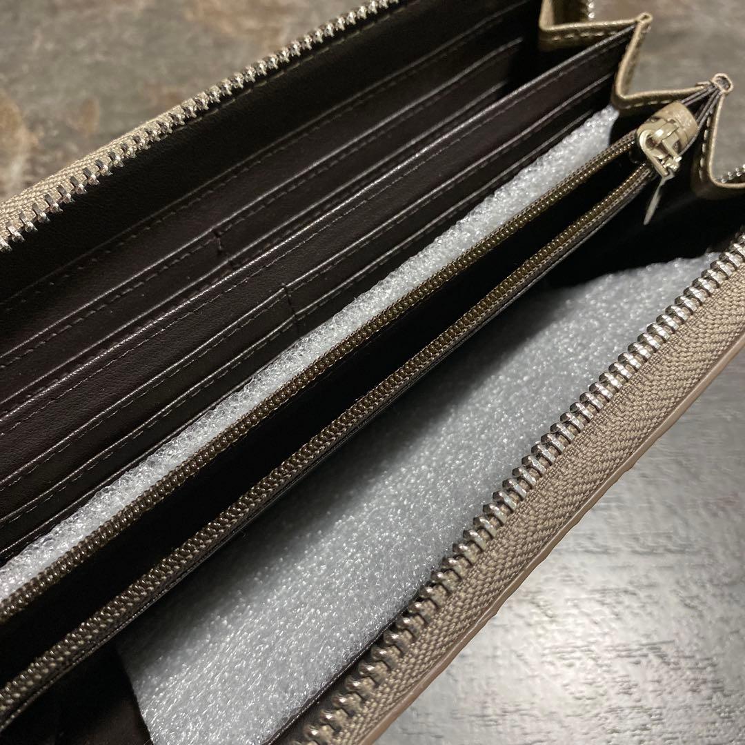 新品 RODANIA ロダニア マット カイマンワニ革 クロコダイル長財布 12