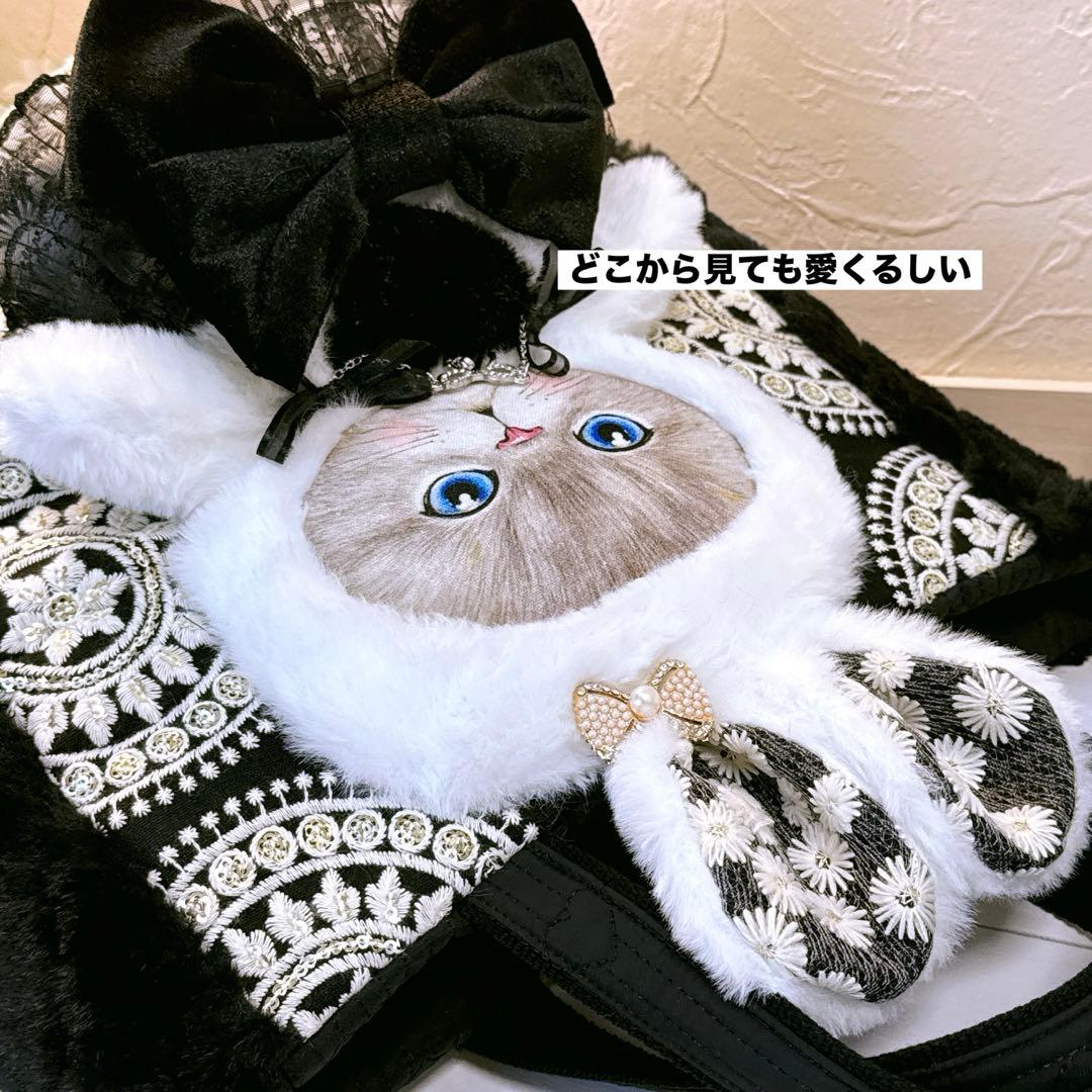 こ*ろ様 コヤンイサムチョン♡新作インド刺繍×パールファーbigルミちゃんのトー