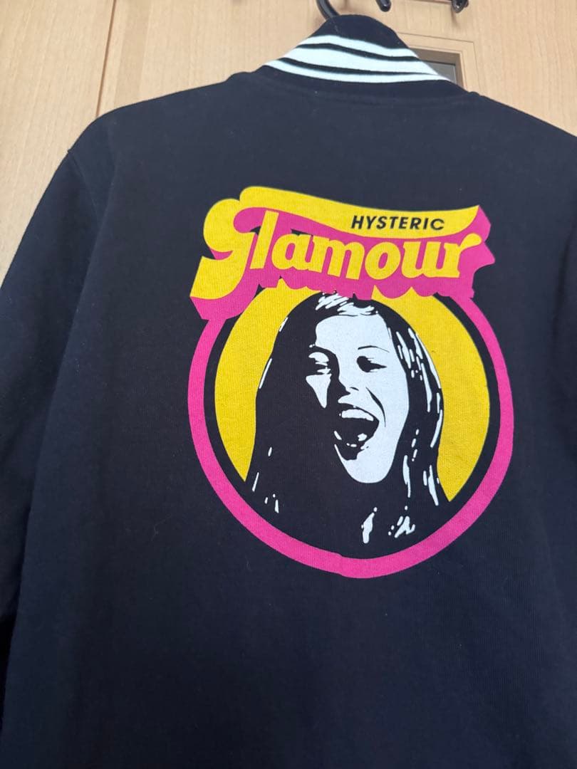 ヒステリックグラマージップアップガール柄