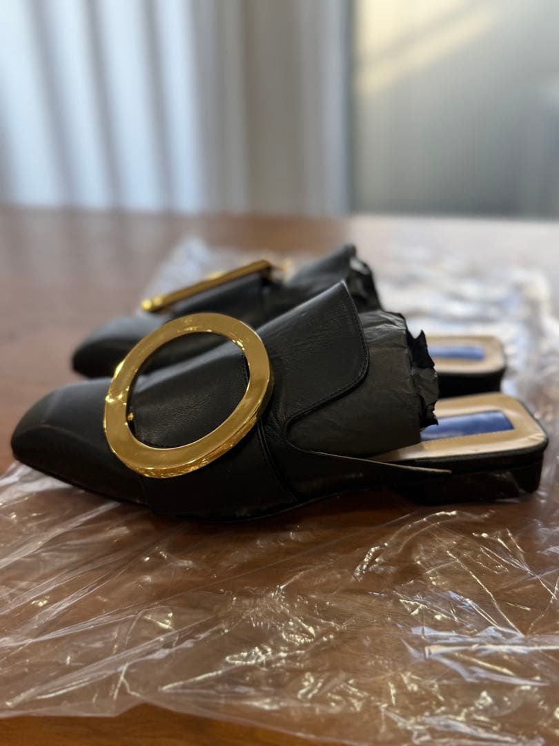 【値下げしました】UN3D. 23.0〜23.5cm ブラックレザー ミュール