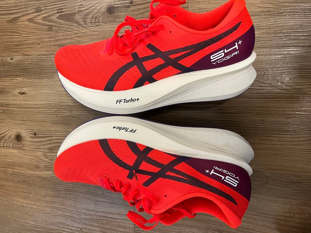 ランニングシューズ　asics s4+yogiri 27cm