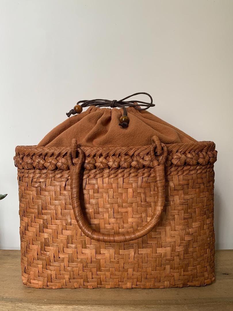 山葡萄 かごバッグ 六角花結び編み 網代編み 変則二重編み 手提げ 内布付き