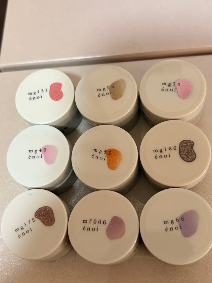 énoi カラージェル 9色セット ポーチ付き