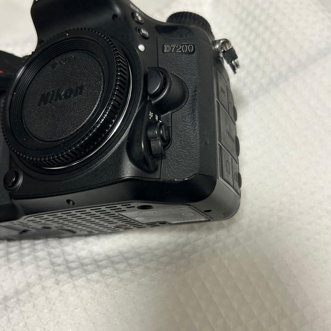 Nikon ニコン　D7200