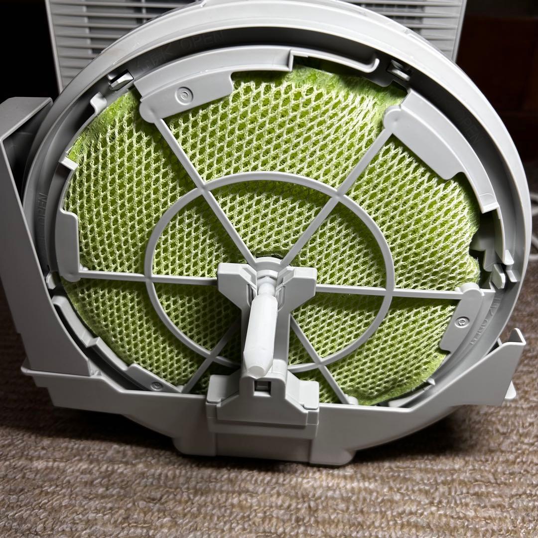 【未使用級】DAIKIN 空気清浄機 MCK70YE9-W 2022年製