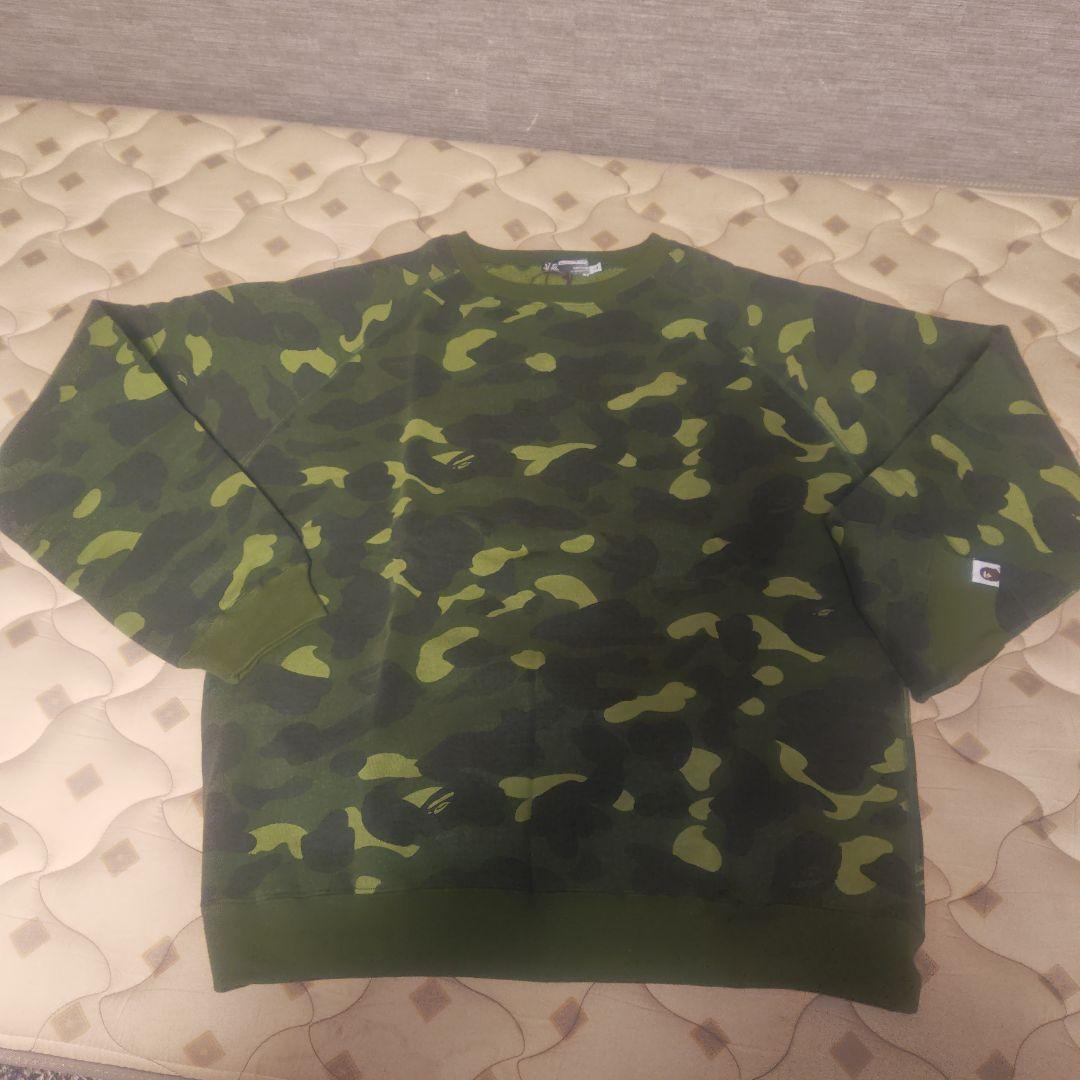初期のファレルカモ迷彩クルーネック トレーナー