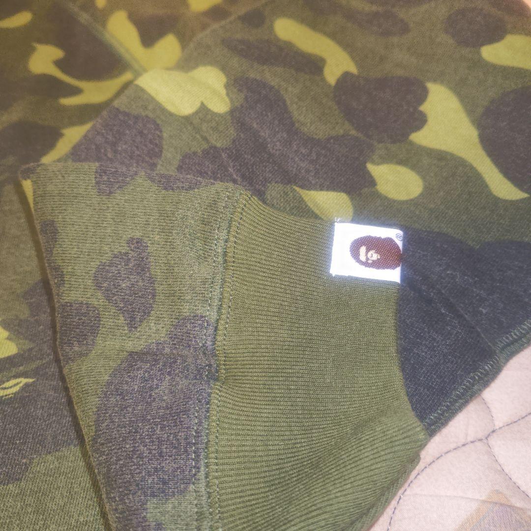 初期のファレルカモ迷彩クルーネック トレーナー