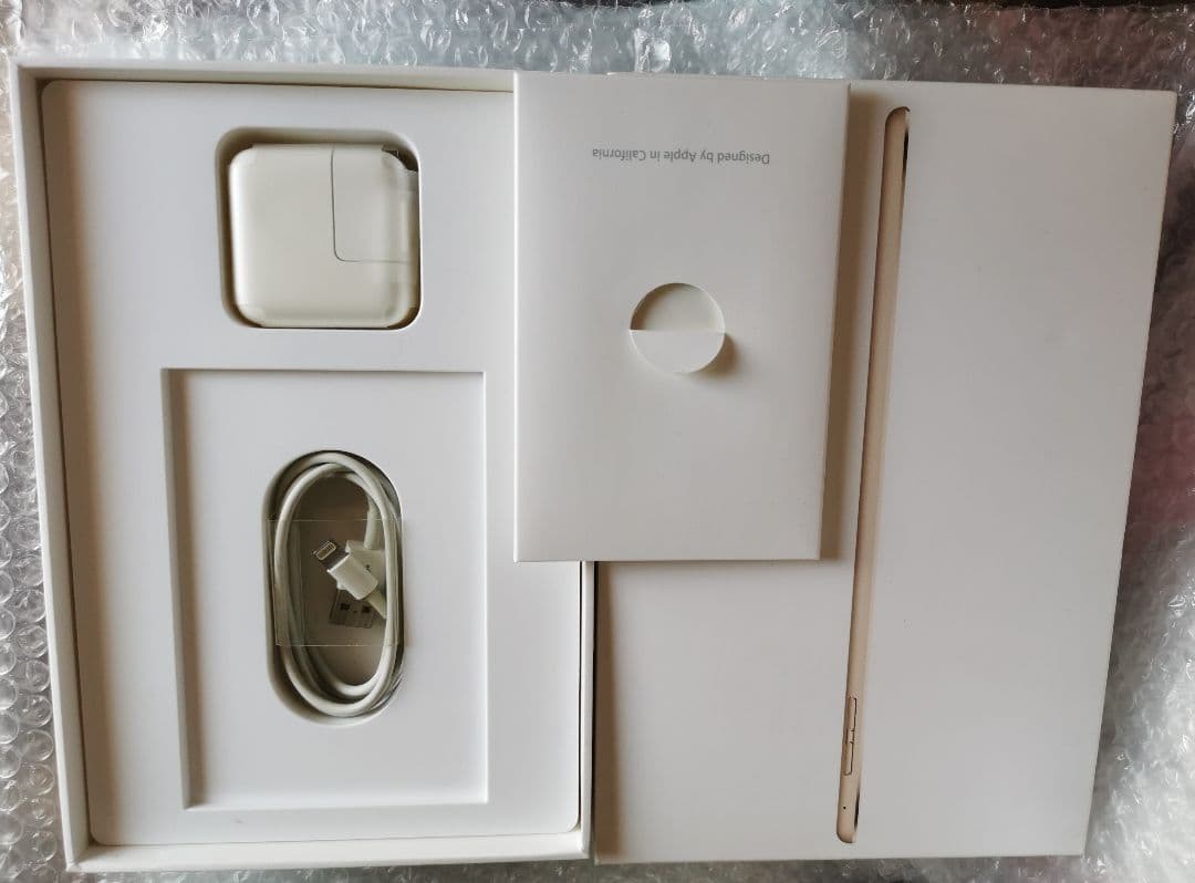 apple iPad mini 4 128GB wifiモデル