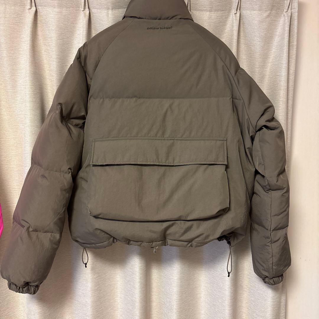 Estudio Niksen Raglan Puffer Jacket タグ付き
