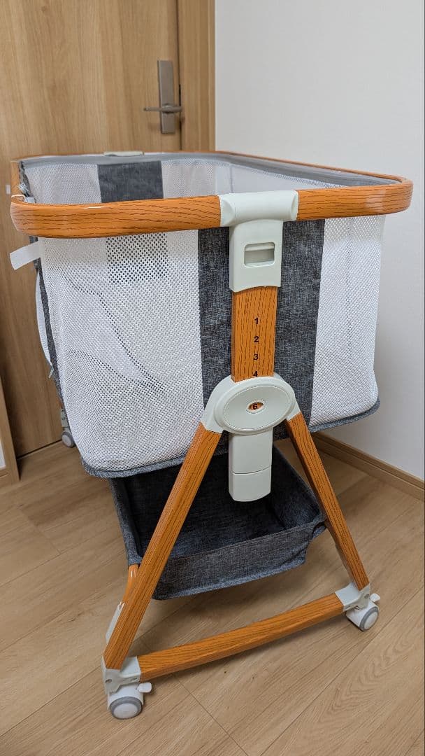 メッシュベビーベッド メリー付き