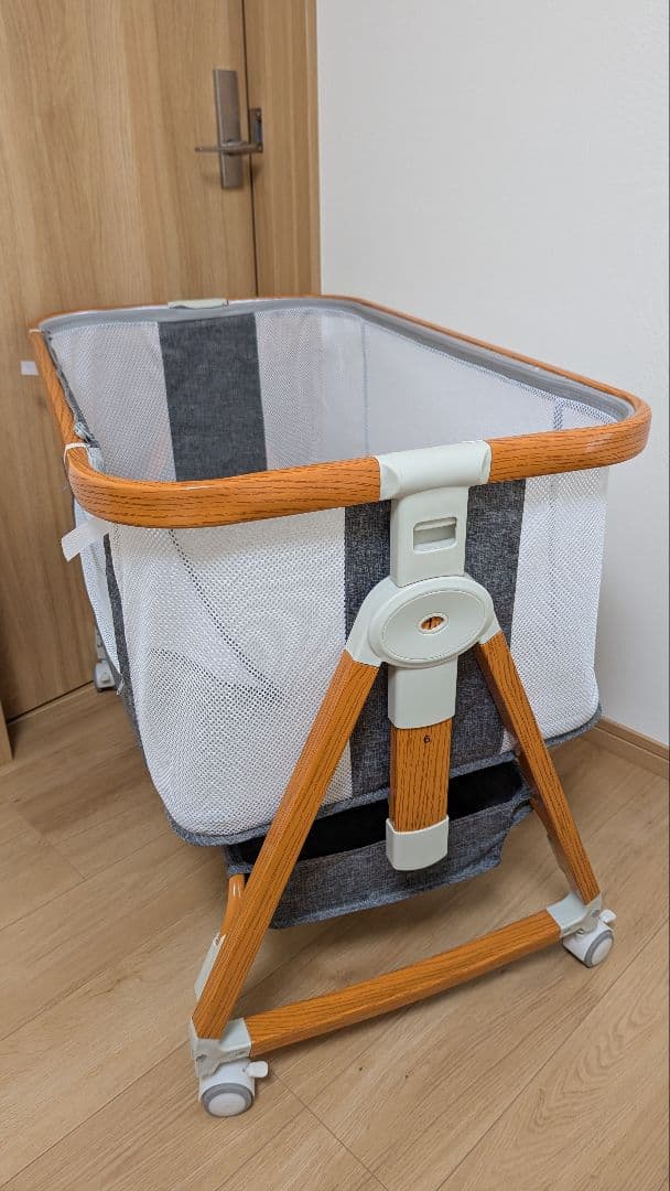 メッシュベビーベッド メリー付き