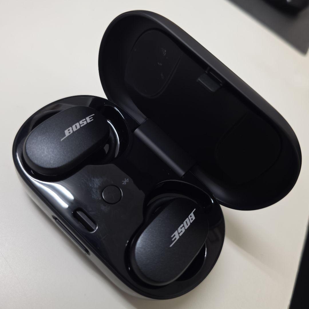 Bose ワイヤレスイヤホン ブラック 充電ケース付き