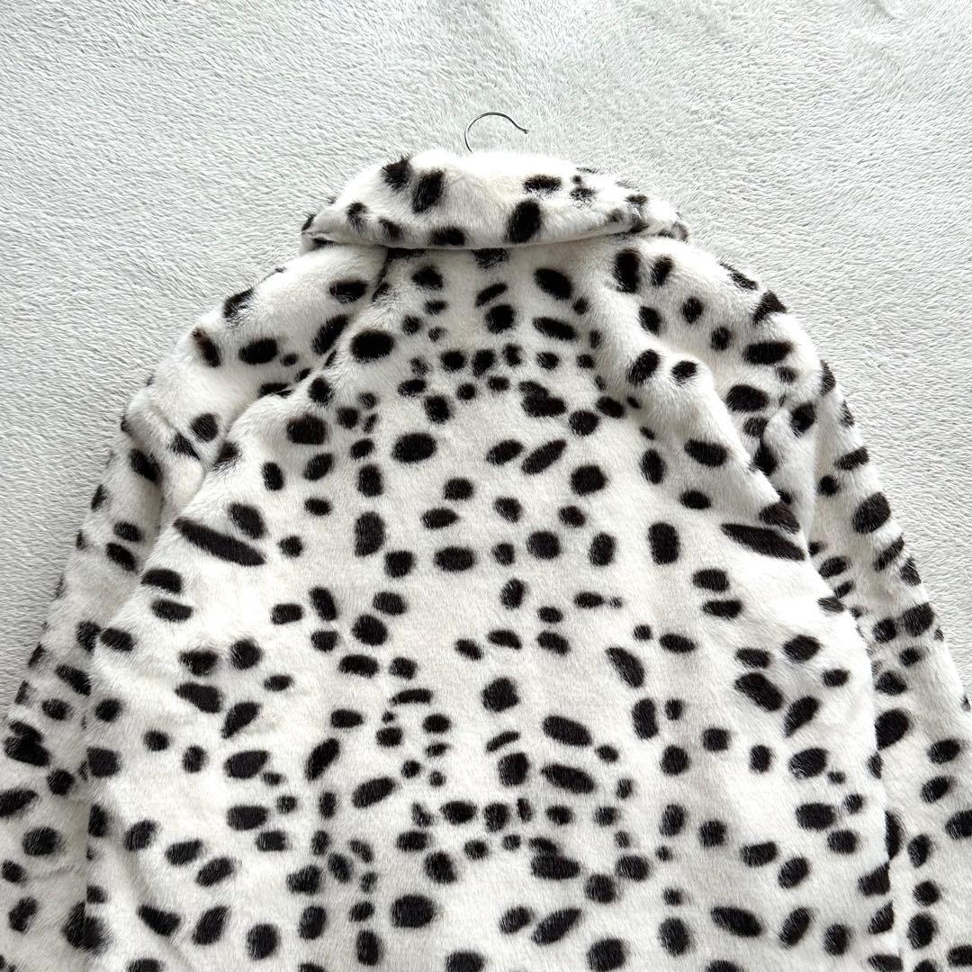 美品 LAVANDA 宇野実彩子 ダルメシアン BIGポケットファージャケット