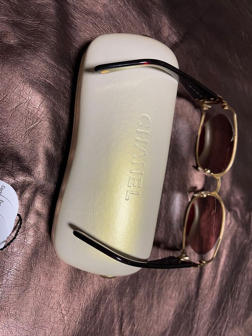 CHANEL ゴールド サングラス