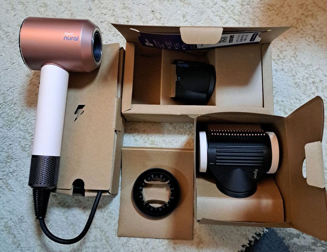 Dyson Supersonic HD16 ピンク