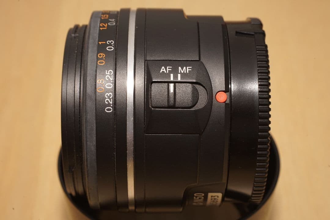 Sony DT 35mm F1.8 SAM レンズ