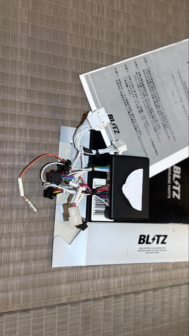 m*i様 BLITZ JUNCTION BOXとBOOST SENSOR