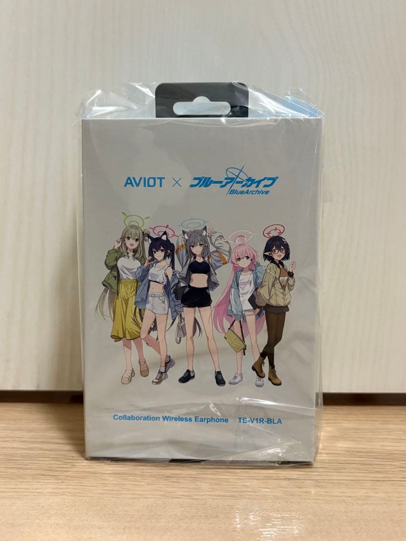［新品］AVIOT ブルアカ　ワイヤレスイヤホン TE-V1R-BLA