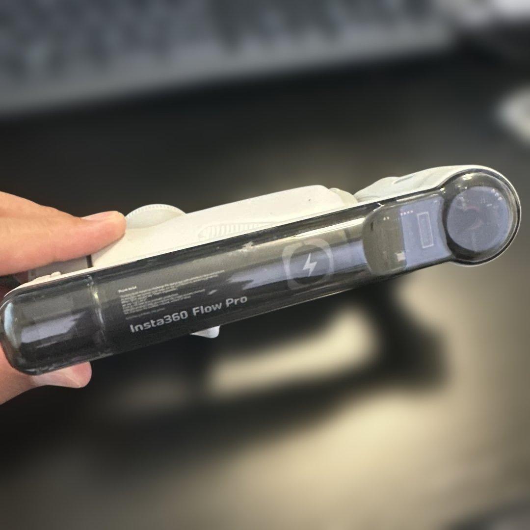 Insta360 Flow Pro スタビライザー ホワイト