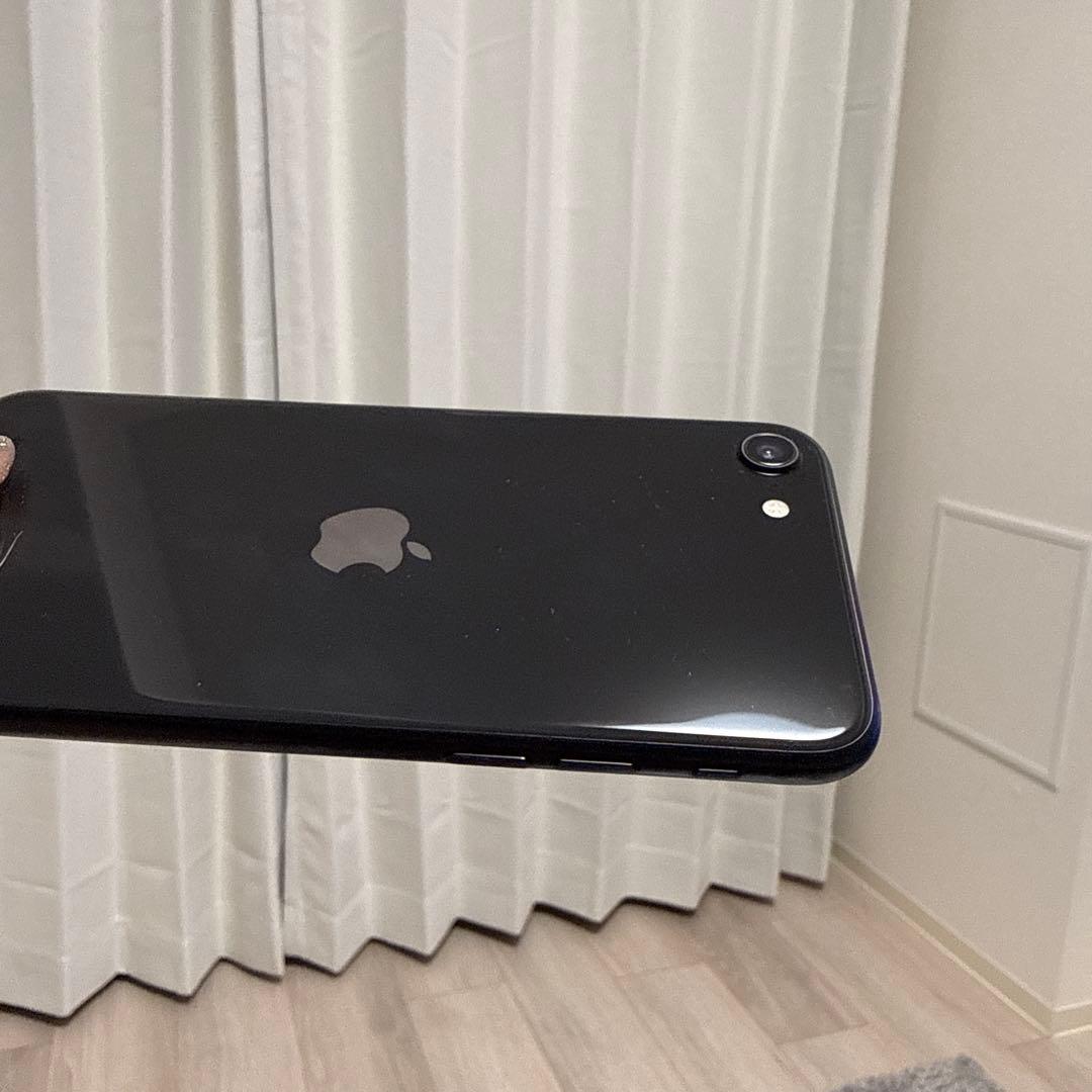 iPhoneSE第2世代 128gb ブラック