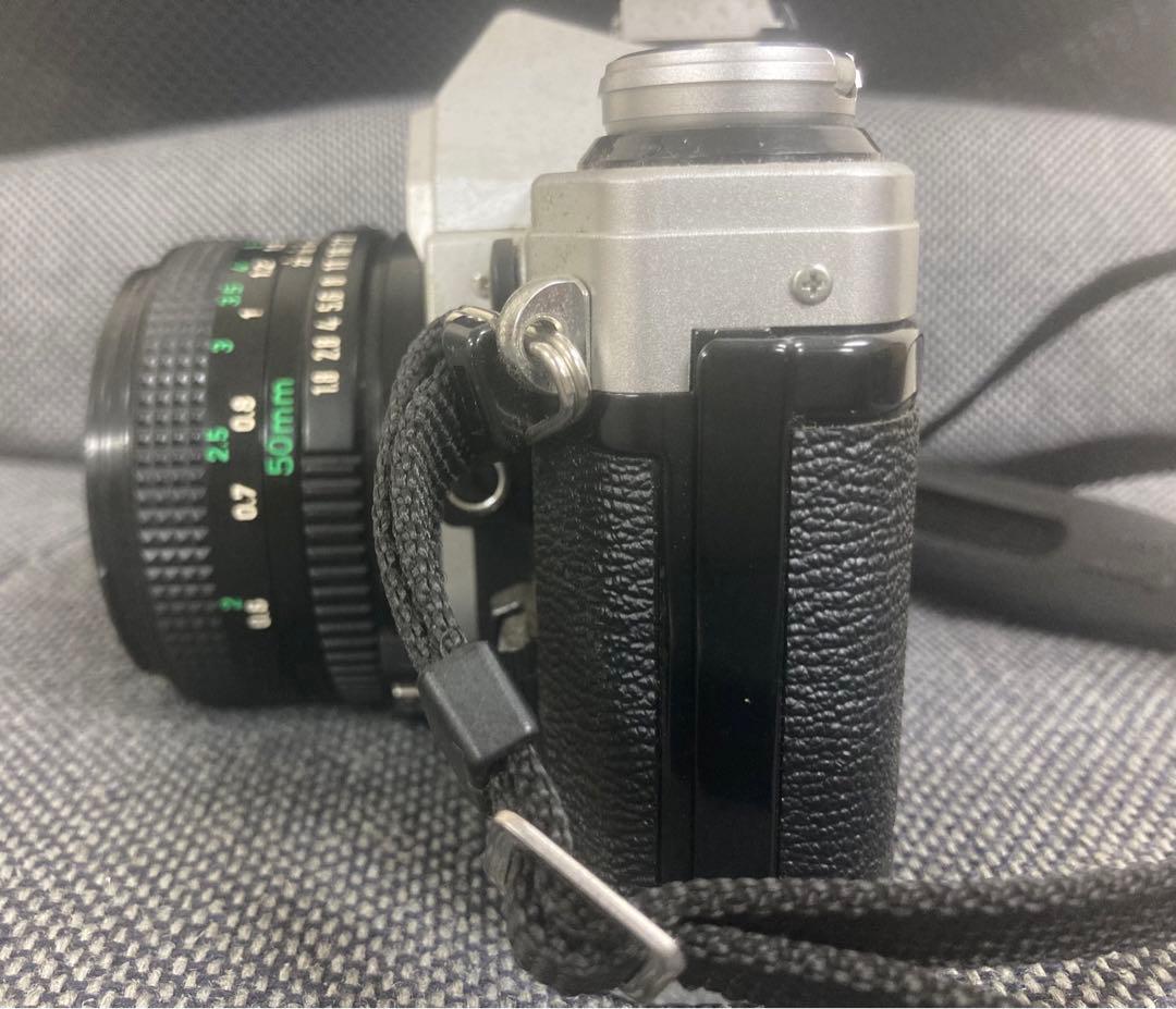 8*4様 B　[通電確認済み]　キャノン　Canon AE-1 フィルム一眼レフ