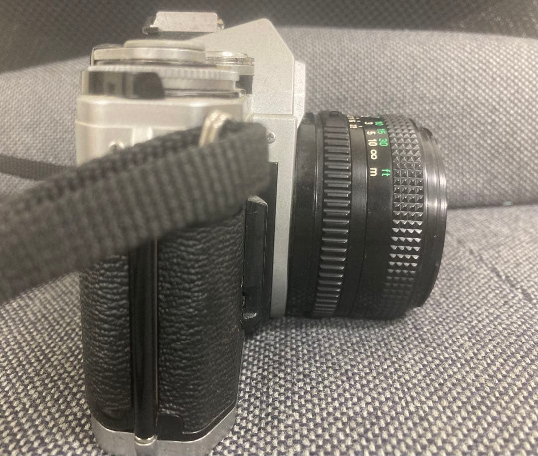 8*4様 B　[通電確認済み]　キャノン　Canon AE-1 フィルム一眼レフ