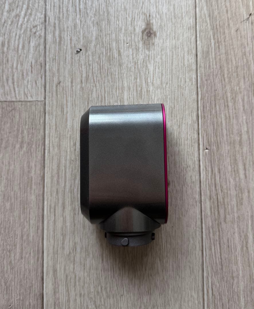 ダイソン　ヘアスタイラーHS01