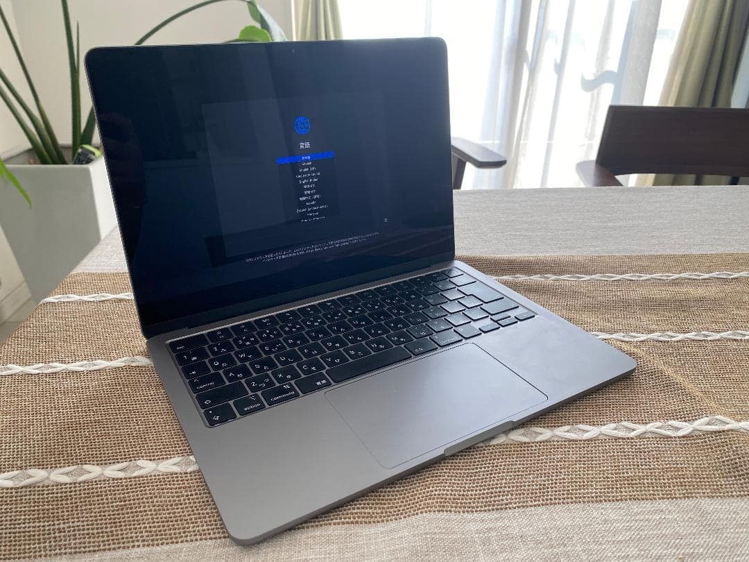 MacBook Air 2022 13.6 M2 スペースグレー 8GB 美品