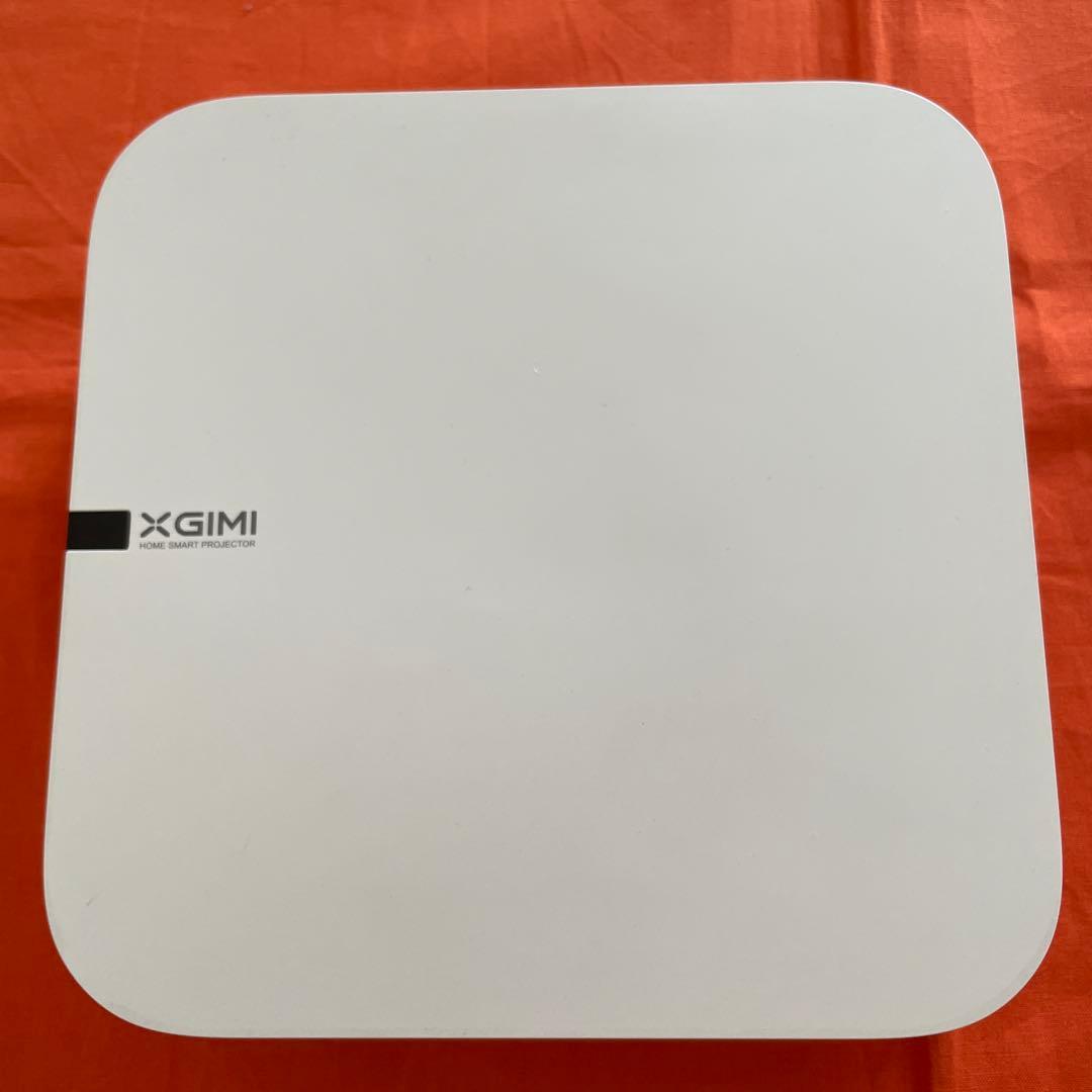 XGIMI ElFinプロジェクター