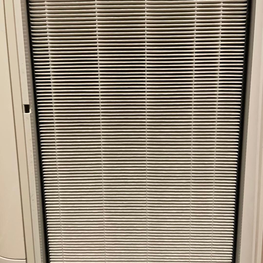 SHARP プラズマクラスター7000搭載加湿空気清浄機 KC-H50