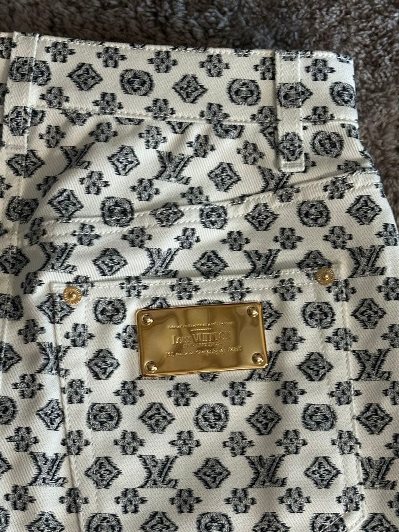 ルイヴィトン　ブラーリィ　モノグラム　ミニスカート