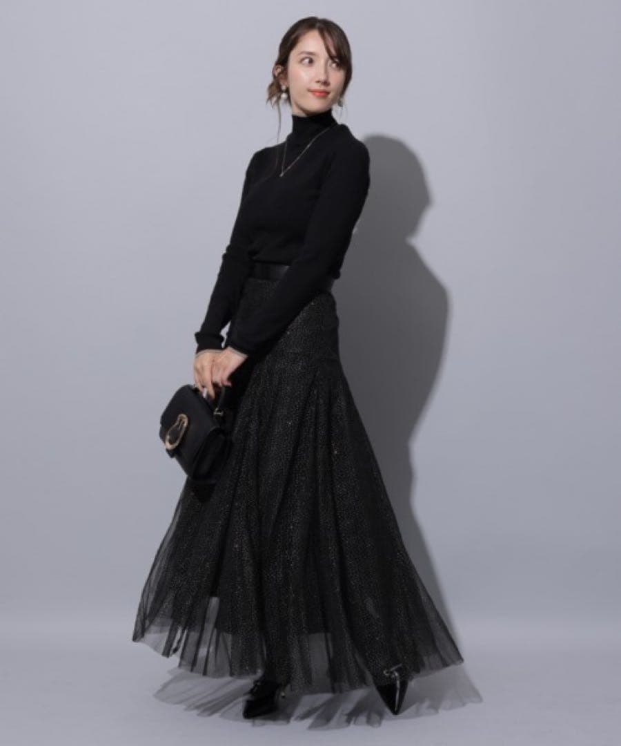 アプワイザーリッシェ　箔ラメチュールスカートニットセット