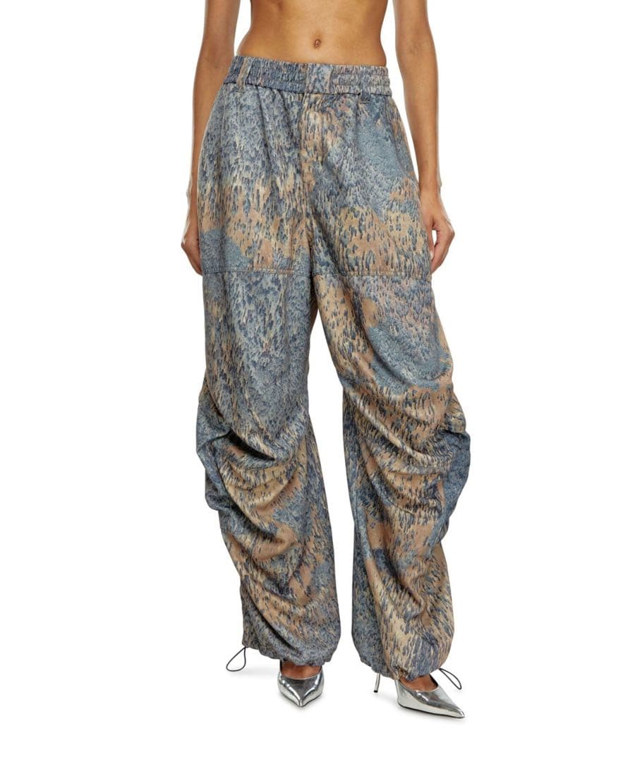 DIESEL P-ARNE-FEM-P1 総柄カーゴパンツ