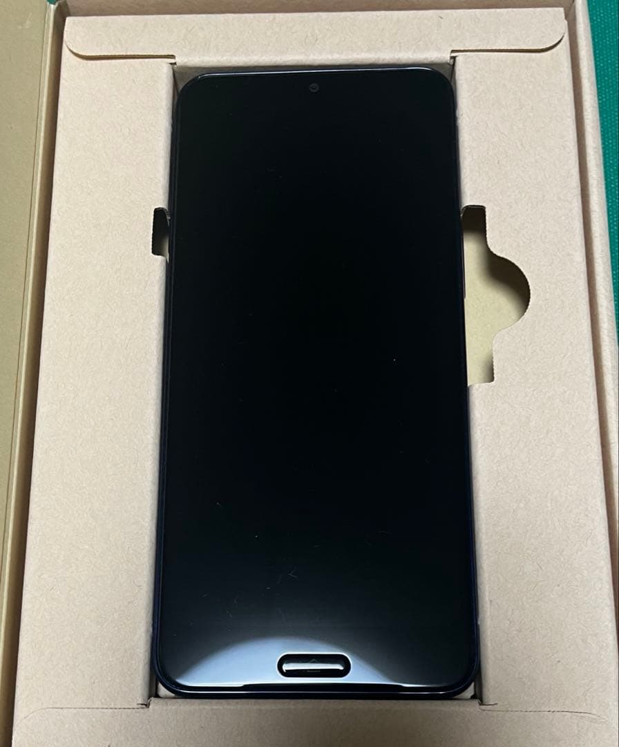 【おまけ付き】らくらくスマートフォンlite MR01 ディープブルー