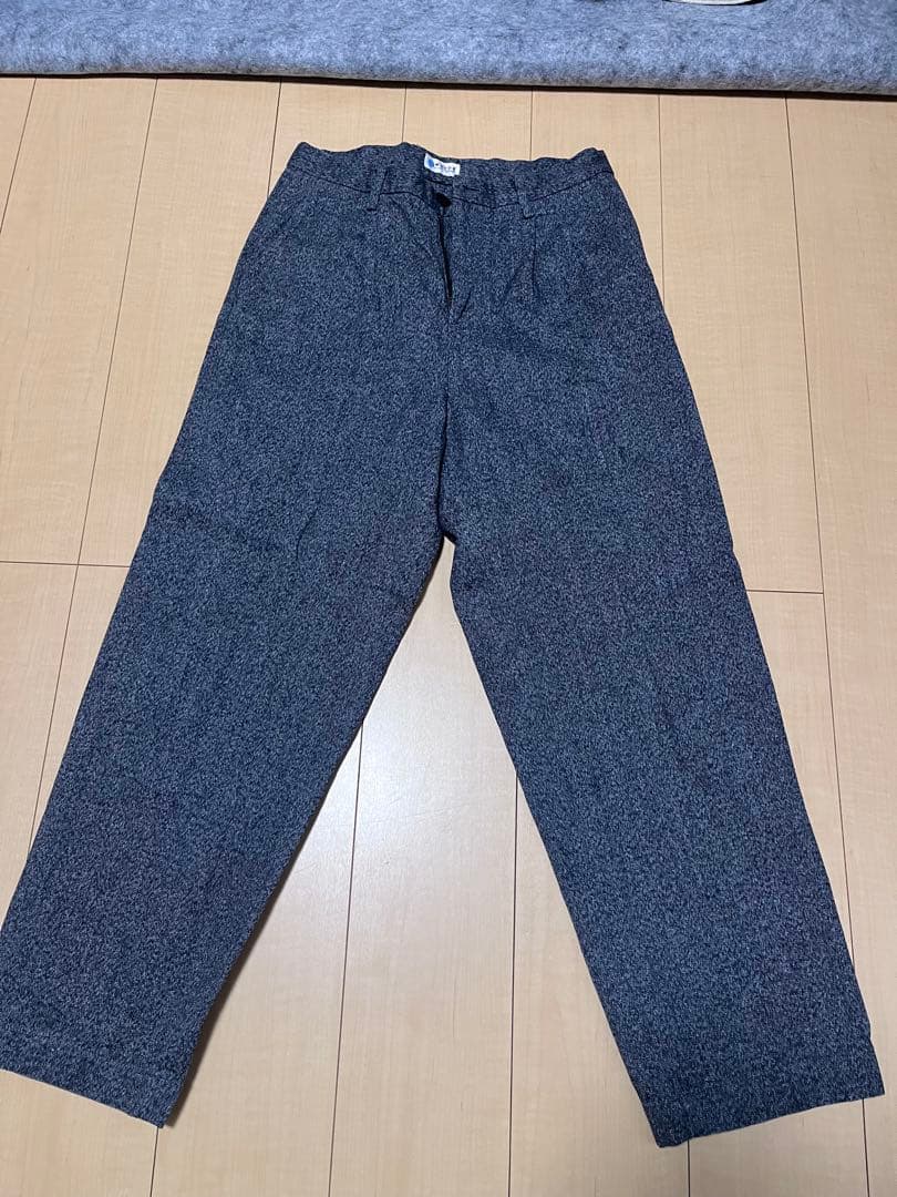 モト　ブラックシャンブレートラウザー