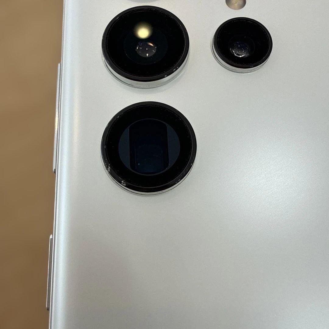 Samsung Galaxy S22 Ultra ホワイト（韓国版）256GB