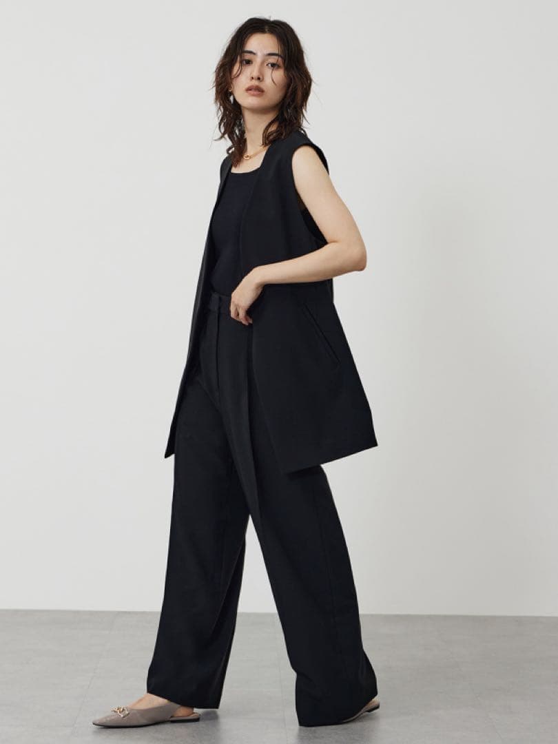 プラステ　ストレッチツイルベルテッドジレ　ブラック　S