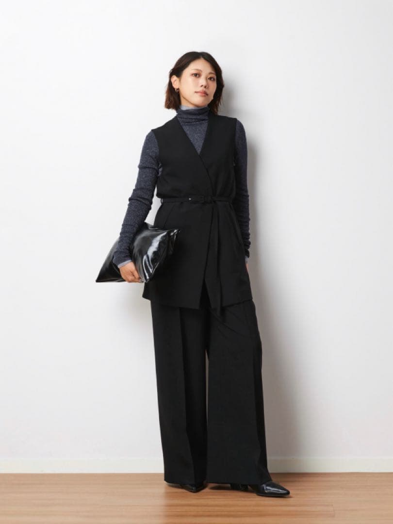 プラステ　ストレッチツイルベルテッドジレ　ブラック　S